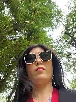 xtt1689999 online show from April 5, 2026, 4:42 am