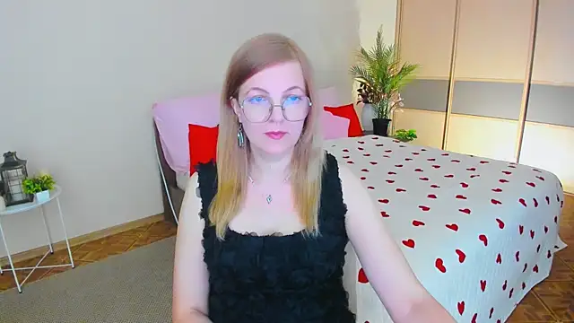 YourUniverser online show from July 4, 2026, 9:26 am