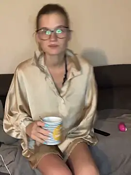 Lesamantssexy online show from November 5, 2025, 7:36 pm