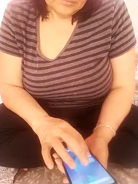 Snapshot of zerdaliii chatting on April 15, 2026, 5:58 am zerdaliii online show from April 15, 2026, 5:58 am