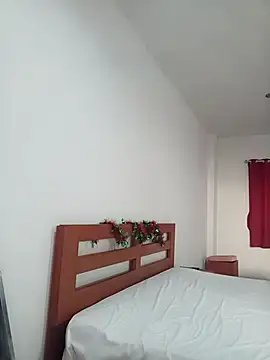 Snapshot of ValleriWind chatting on December 1, 2025, 12:15 am ValleriWind online show from December 1, 2025, 12:15 am