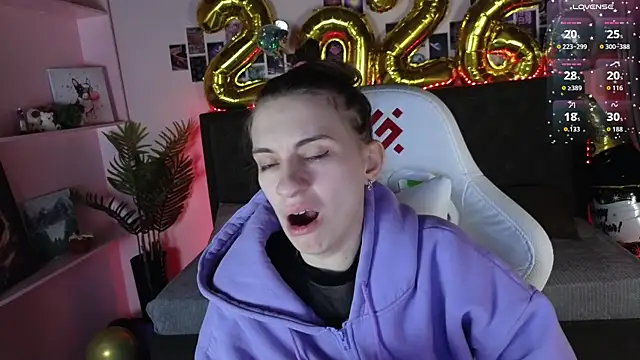 kaleriyaa  online show from December 21, 2025, 1:24 am