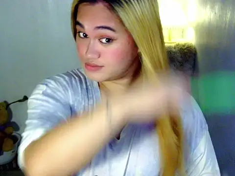 Snapshot of Annierose_ts chatting on April 4, 2026, 1:26 am Annierose ts online show from April 4, 2026, 1:26 am