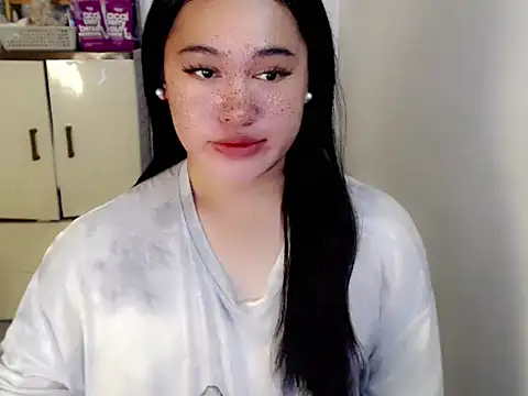 Annierose ts online show from June 10, 2026, 4:45 am