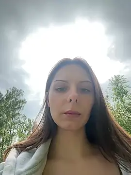 kittyCarrol online show from June 6, 2026, 11:59 am