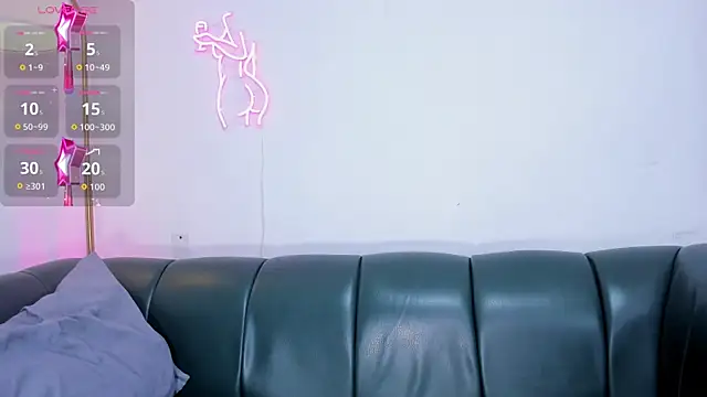 Sexxchubby online show from November 28, 2025, 10:12 pm