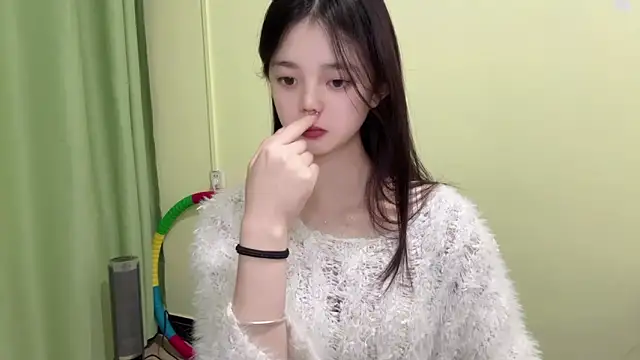 Snapshot of Nicole-13 chatting on December 19, 2025, 11:39 am Nicole-13 online show from December 19, 2025, 11:39 am