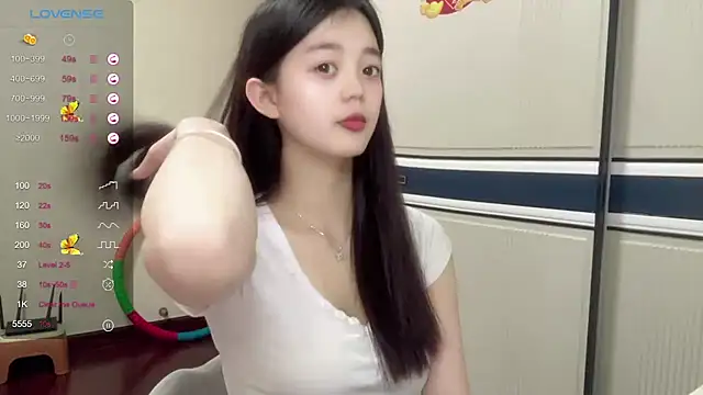 Snapshot of Nicole-13 chatting on March 10, 2026, 12:54 pm Nicole-13 online show from March 10, 2026, 12:54 pm