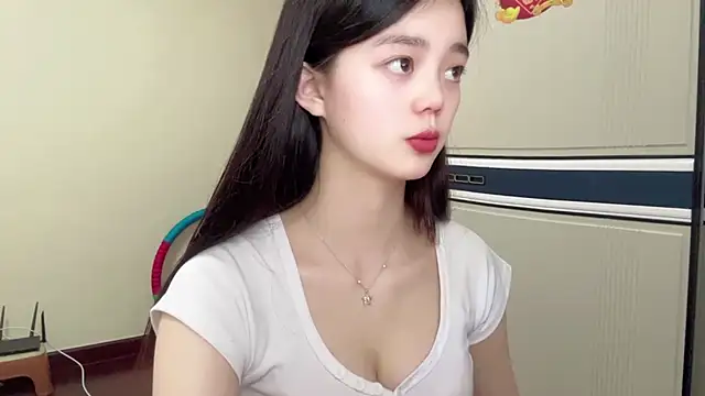 Snapshot of Nicole-13 chatting on March 26, 2026, 1:06 pm Nicole-13 online show from March 26, 2026, 1:06 pm