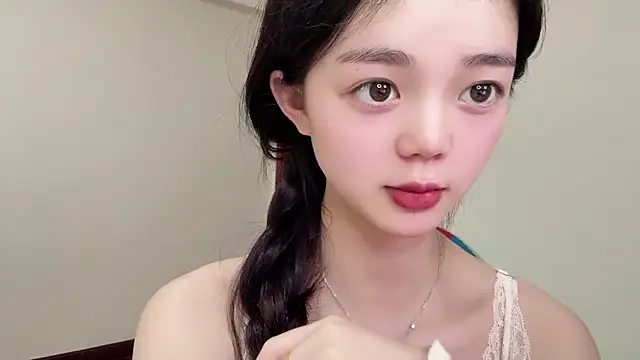 Snapshot of Nicole-13 chatting on April 14, 2026, 2:28 am Nicole-13 online show from April 14, 2026, 2:28 am