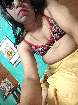 hot silkkol online show from November 4, 2025, 8:41 pm