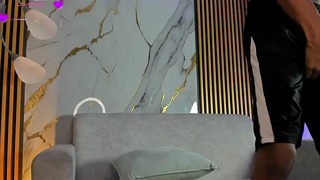 JulienSaint online show from February 25, 2026, 11:42 am