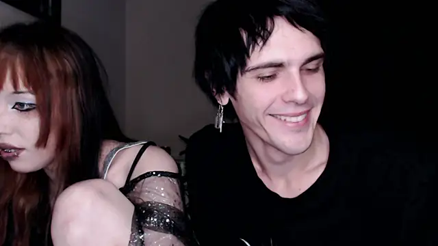 Snapshot of _LUCY_LAVE chatting on September 21, 2025, 8:32 pm  LUCY LAVE online show from September 21, 2025, 8:32 pm