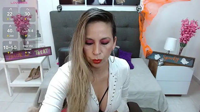 DianaPearls online show from October 25, 2025, 10:56 am