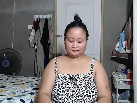 jengrey online show from December 2, 2025, 11:23 pm