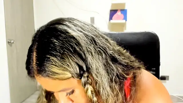 Snapshot of brent_rossy chatting on April 1, 2026, 5:41 am brent rossy online show from April 1, 2026, 5:41 am