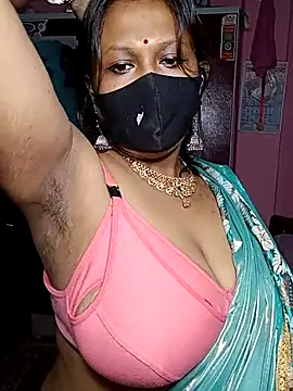 Hotty-rosni online show from November 9, 2025, 5:00 pm