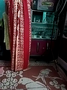 Hotty-rosni online show from November 13, 2025, 4:28 pm