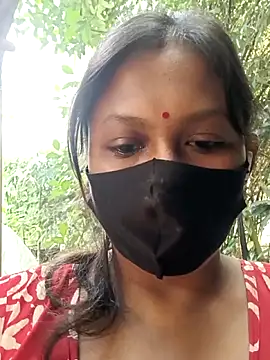 Hotty-rosni online show from November 15, 2025, 2:53 am