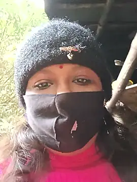 Hotty-rosni online show from November 26, 2025, 1:17 am