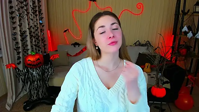 SensitiveSooul online show from October 28, 2025, 7:27 pm