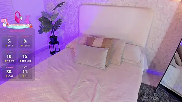 Snapshot of JannaFoxx_ chatting on June 24, 2026, 7:24 pm JannaFoxx online show from June 24, 2026, 7:24 pm