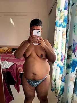 blrguychub online show from December 4, 2025, 4:33 am