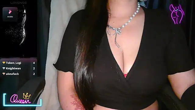 Snapshot of officialbhabhi chatting on February 2, 2026, 6:39 pm officialbhabhi online show from February 2, 2026, 6:39 pm
