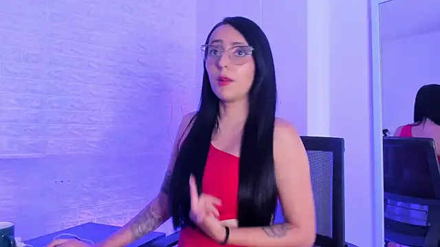 Snapshot of _PENELOPESTAR_ chatting on November 15, 2025, 5:42 pm PENELOPESTAR online show from November 15, 2025, 5:42 pm