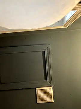 Snapshot of chocolate_bella chatting on November 23, 2025, 9:58 pm chocolate bella online show from November 23, 2025, 9:58 pm