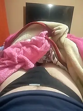 Snapshot of Esteban_wolf chatting on February 25, 2026, 4:44 am Esteban wolf online show from February 25, 2026, 4:44 am