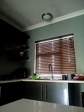 Snapshot of Thabo1004 chatting on December 20, 2025, 11:06 am Thabo1004 online show from December 20, 2025, 11:06 am