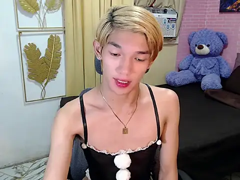fuckerfriendsxx online show from May 7, 2026, 5:51 pm