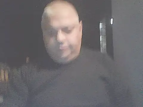 Snapshot of mauri5 chatting on September 15, 2025, 1:05 am mauri5 online show from September 15, 2025, 1:05 am