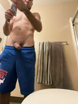 kelvin971011 online show from November 1, 2025, 4:20 pm