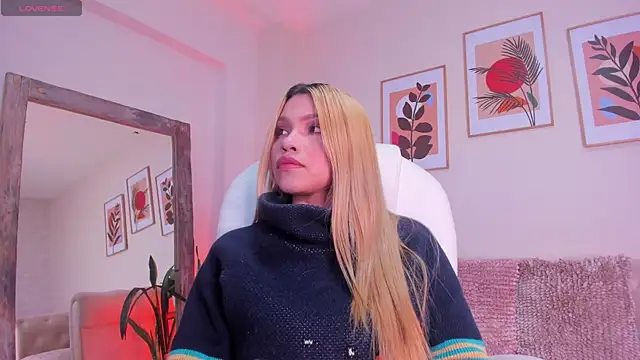 Snapshot of victoria_giraldo chatting on November 8, 2025, 5:07 am victoria giraldo online show from November 8, 2025, 5:07 am