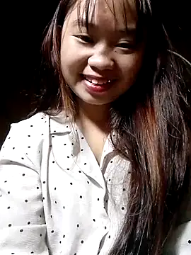 Snapshot of PhayPhay123 chatting on November 18, 2025, 12:31 pm PhayPhay123 online show from November 18, 2025, 12:31 pm