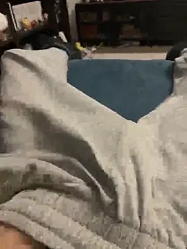 Frankieyyy1 online show from February 13, 2026, 11:23 pm