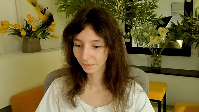 Snapshot of EmmanuellBrown chatting on October 27, 2025, 12:09 pm EmmanuellBrown online show from October 27, 2025, 12:09 pm