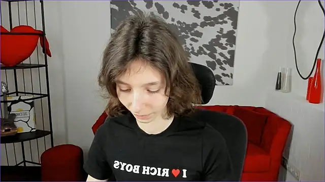 Snapshot of EmmanuellBrown chatting on November 28, 2025, 12:30 pm EmmanuellBrown online show from November 28, 2025, 12:30 pm