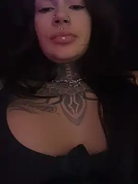 sereiaruiva99 online show from April 26, 2026, 12:30 am