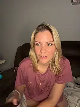 Lexi-Lux-X online show from February 17, 2026, 3:14 am