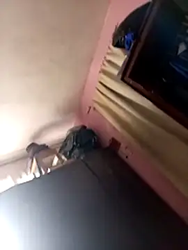 Snapshot of thekinglizard chatting on November 30, 2025, 6:12 pm thekinglizard online show from November 30, 2025, 6:12 pm