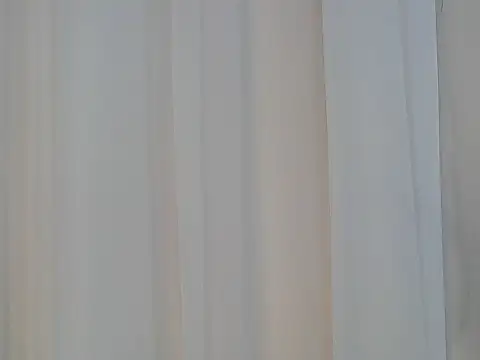 angelainparis28 online show from October 30, 2025, 6:26 am