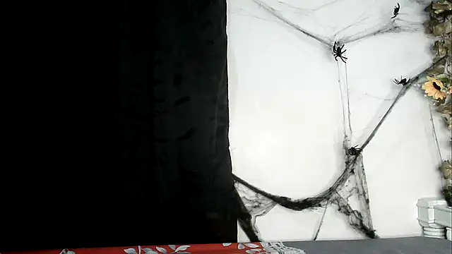 angelainparis28 online show from November 1, 2025, 6:59 am