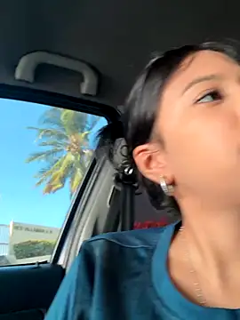 Snapshot of lynn9000 chatting on October 29, 2025, 7:59 pm lynn9000 online show from October 29, 2025, 7:59 pm