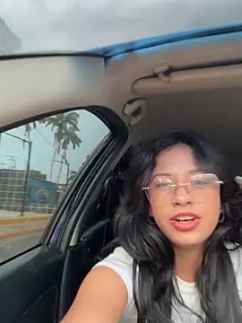 Snapshot of lynn9000 chatting on November 28, 2025, 5:59 pm lynn9000 online show from November 28, 2025, 5:59 pm