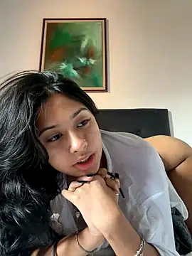 Snapshot of lynn9000 chatting on December 13, 2025, 8:25 pm lynn9000 online show from December 13, 2025, 8:25 pm