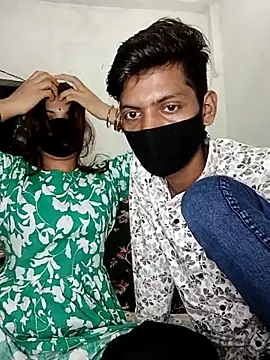 hiddennisha online show from October 5, 2025, 5:00 pm