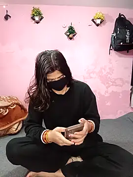 hiddennisha online show from February 15, 2026, 3:14 am